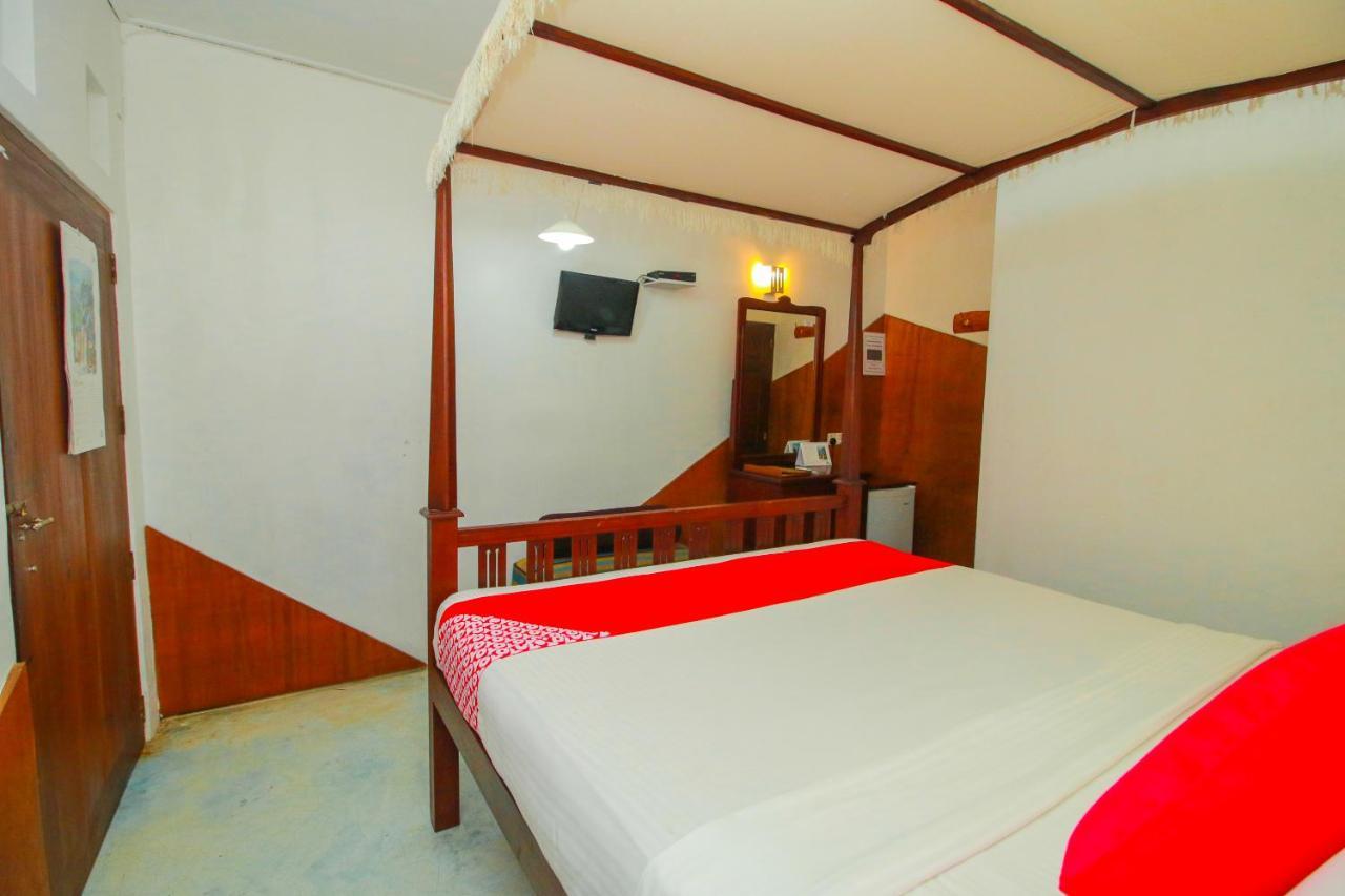 Hotel Nawathana 마타라 외부 사진